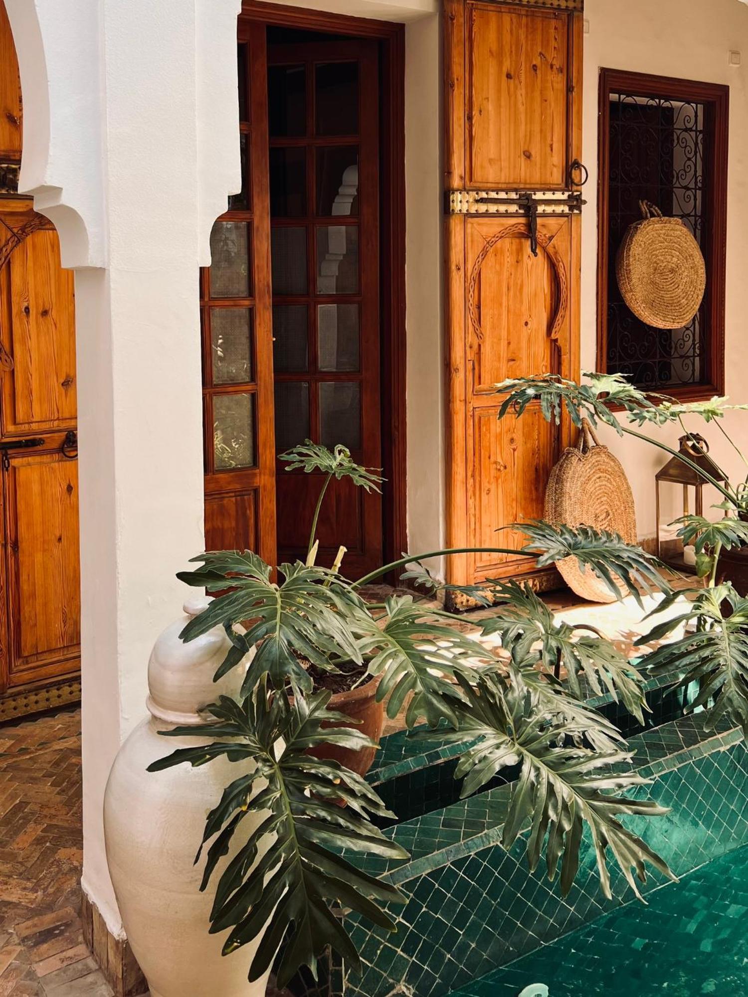 Riad Prive Sadaka Bassin Rooftop مراكش المظهر الخارجي الصورة